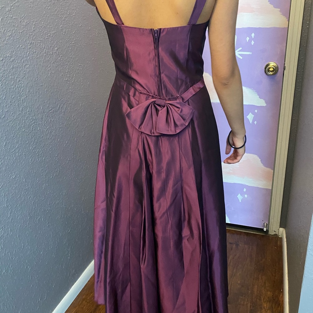 Dress - Picture 3 of 5
